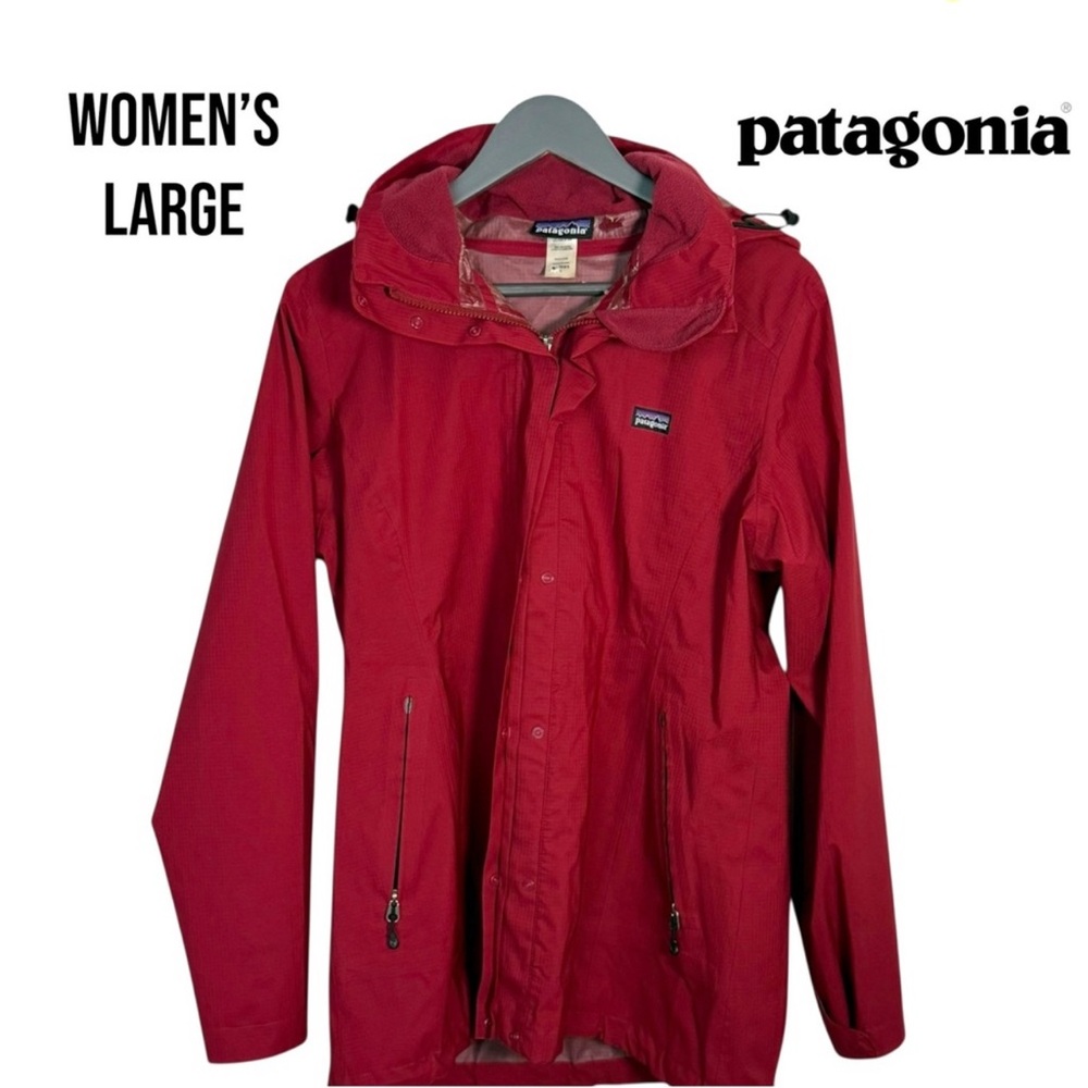 Patagonia Women's  Red Rain Jacket Size Large